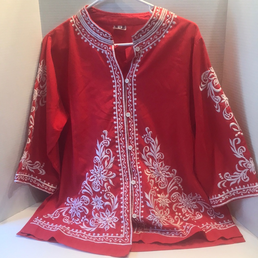 Daisy’s Creations Vintage Embroidered Top